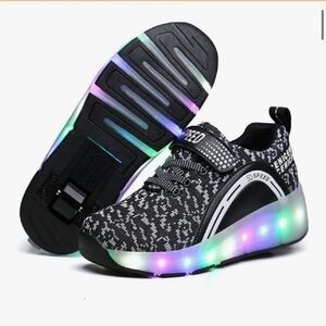 LED Light-Up Kids Sneakers - Black Kids Size 1